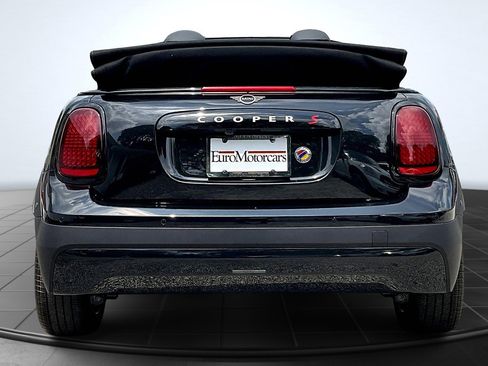 New 2025 MINI Cooper S image 4