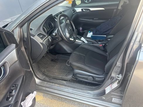 Used 2018 Nissan Sentra S w/ S Midnight Style Package FWD image 3