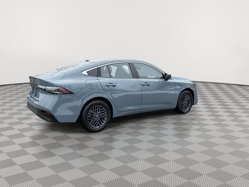 Certified 2026 Nissan Sentra SV w/ SV Convenience Package FWD image 11