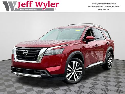 Certified 2025 Nissan Pathfinder Platinum w/ Cargo Package AWD/4WD image 1