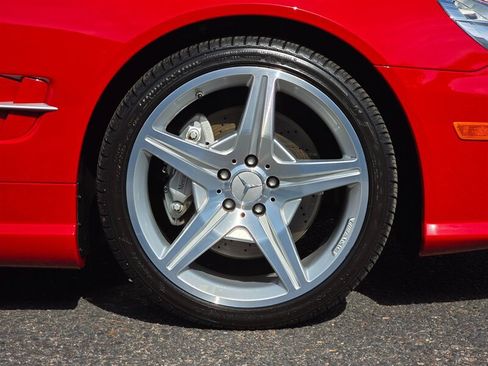 Used 2009 Mercedes-Benz SL 550 image 34