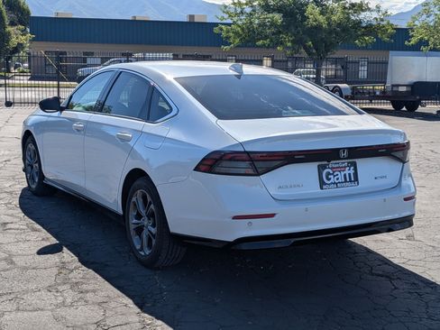Used 2023 Honda Accord EX-L image 8