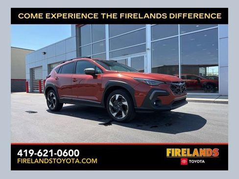 Used 2024 Subaru Crosstrek 2.5i Limited w/ Crosstrek Mirror Package AWD/4WD image 1