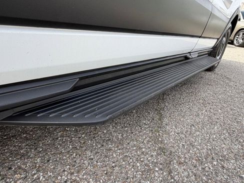 Used 2018 Ford Transit 350 XL image 42