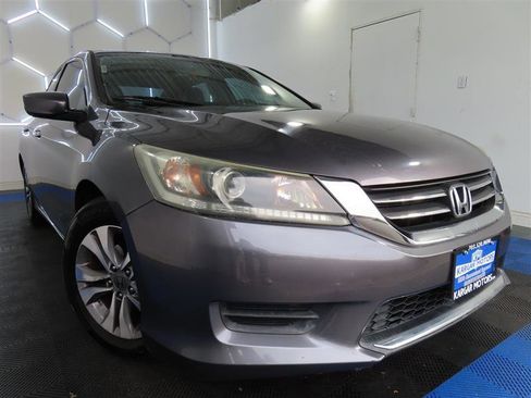 Used 2015 Honda Accord LX image 3