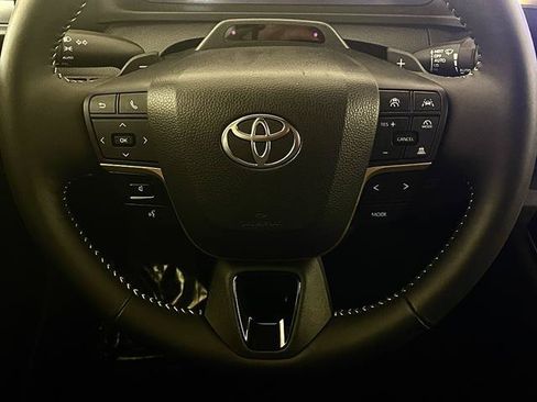 Certified 2026 Toyota Crown Platinum AWD/4WD image 11