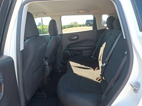 Used 2019 Jeep Compass Sport image 10