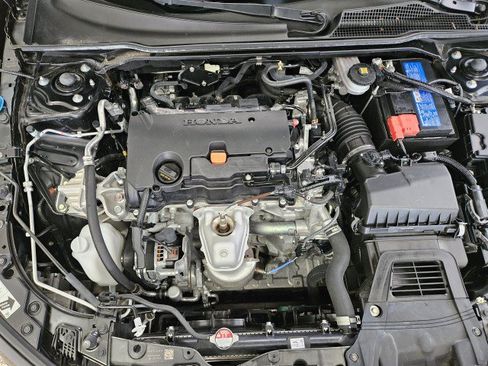Used 2024 Honda Civic LX image 7