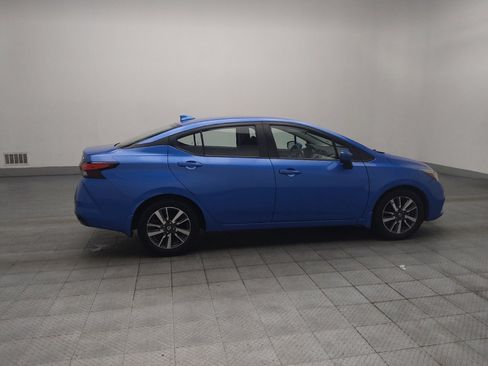 Used 2021 Nissan Versa SV FWD image 10