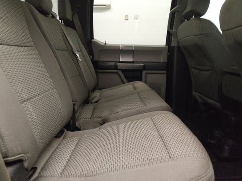 Used 2015 Ford F150 XLT w/ Equipment Group 302A Luxury RWD image 19