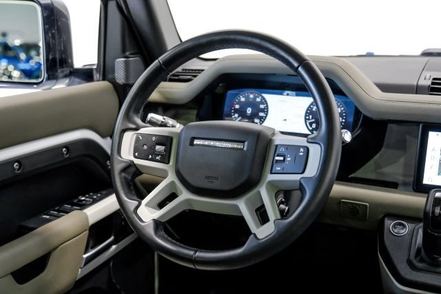 Used 2021 Land Rover Defender 110 SE AWD/4WD image 24