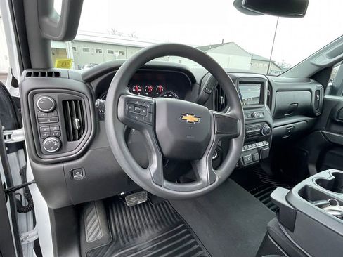 Used 2025 Chevrolet Silverado 2500 Custom w/ Custom Value Package image 23