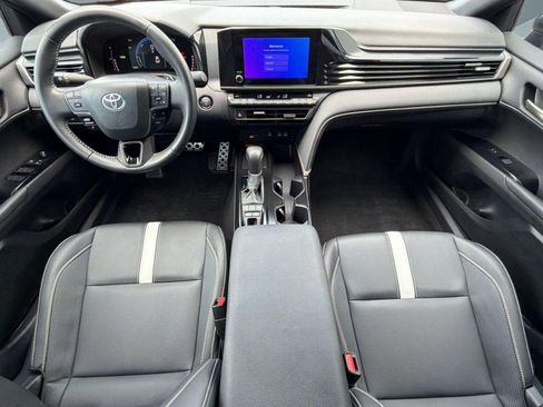 Certified 2025 Toyota Camry SE w/ Convenience Package FWD image 15