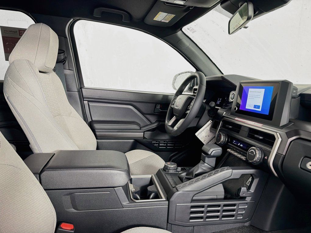 New 2026 Toyota 4Runner SR5 AWD/4WD image 33