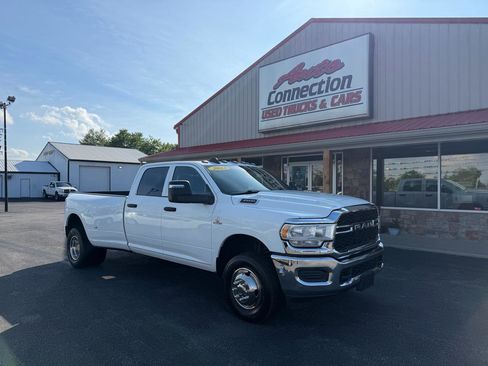 Used 2023 RAM 3500 Tradesman AWD/4WD image 1