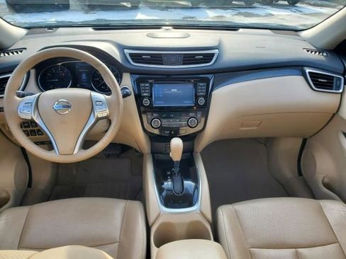 Used 2014 Nissan Rogue SL w/ SL Premium Package image 11