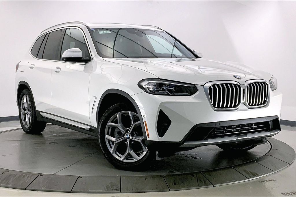 Certified 2024 BMW X3 xDrive30i w/ Premium Package AWD/4WD image 1