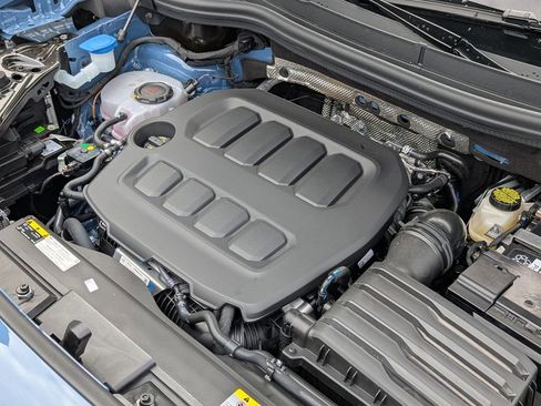 New 2026 Volkswagen Tiguan SE image 37