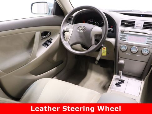 Used 2007 Toyota Camry LE image 27