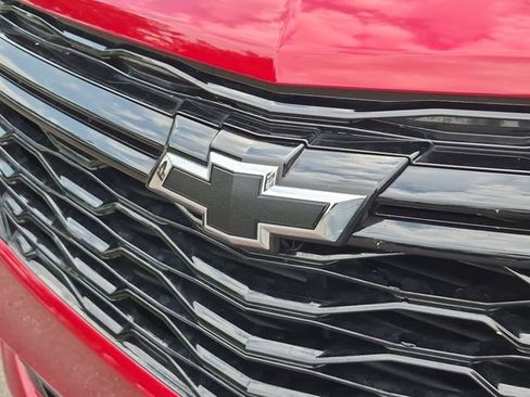 Used 2024 Chevrolet Equinox RS w/ LPO, Floor Liner Package AWD/4WD image 34