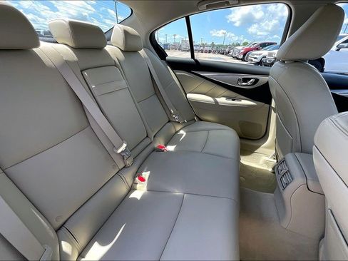 Used 2019 INFINITI Q50 Luxe w/ Essential Package (3.0T Luxe) RWD image 22