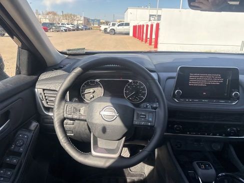 New 2026 Nissan Rogue SV FWD image 11