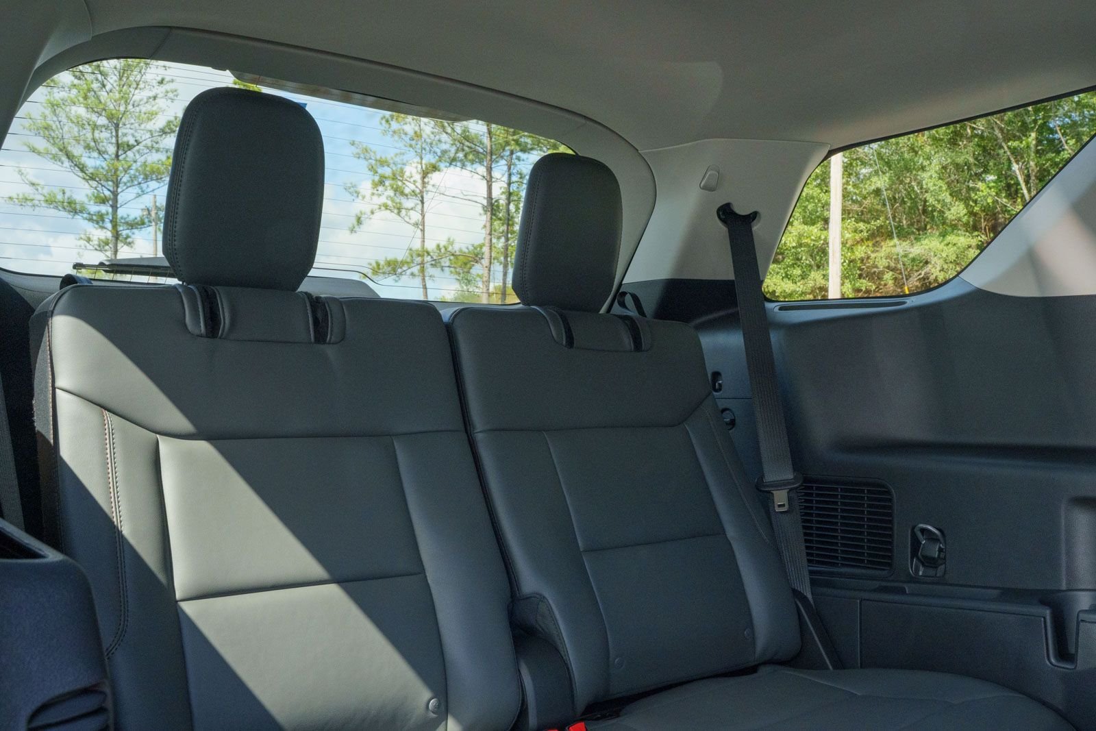 New 2026 Ford Explorer Active w/ Active Comfort Package RWD image 10