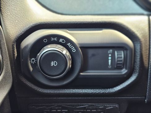 New 2026 Jeep Wrangler Unlimited Sport AWD/4WD image 19