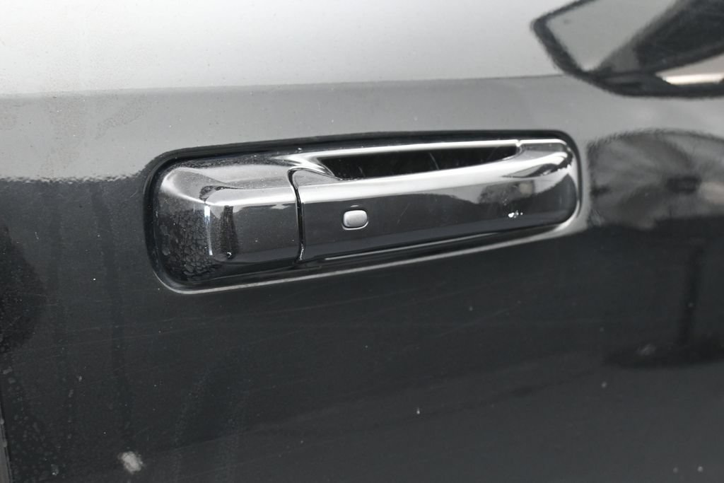 Used 2023 RAM 2500 Limited AWD/4WD image 48