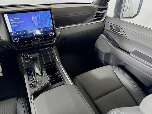 Certified 2026 Lexus GX 550 w/ Accessory Package (2T) AWD/4WD image 25