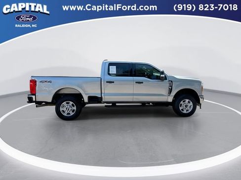 Certified 2024 Ford F250 XLT AWD/4WD image 9