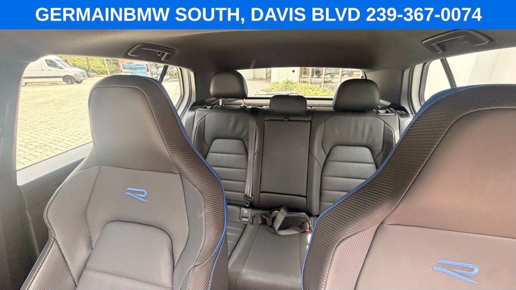 Used 2024 Volkswagen Golf R AWD/4WD image 33