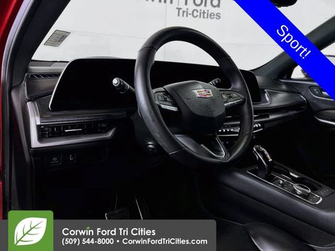 Used 2025 Cadillac XT4 Sport w/ LPO, Red Accent Package AWD/4WD image 3