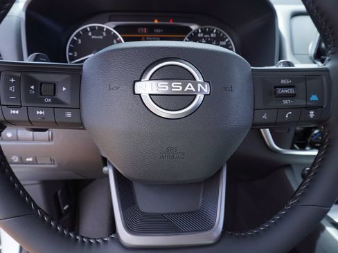 Certified 2026 Nissan Rogue SV FWD image 17