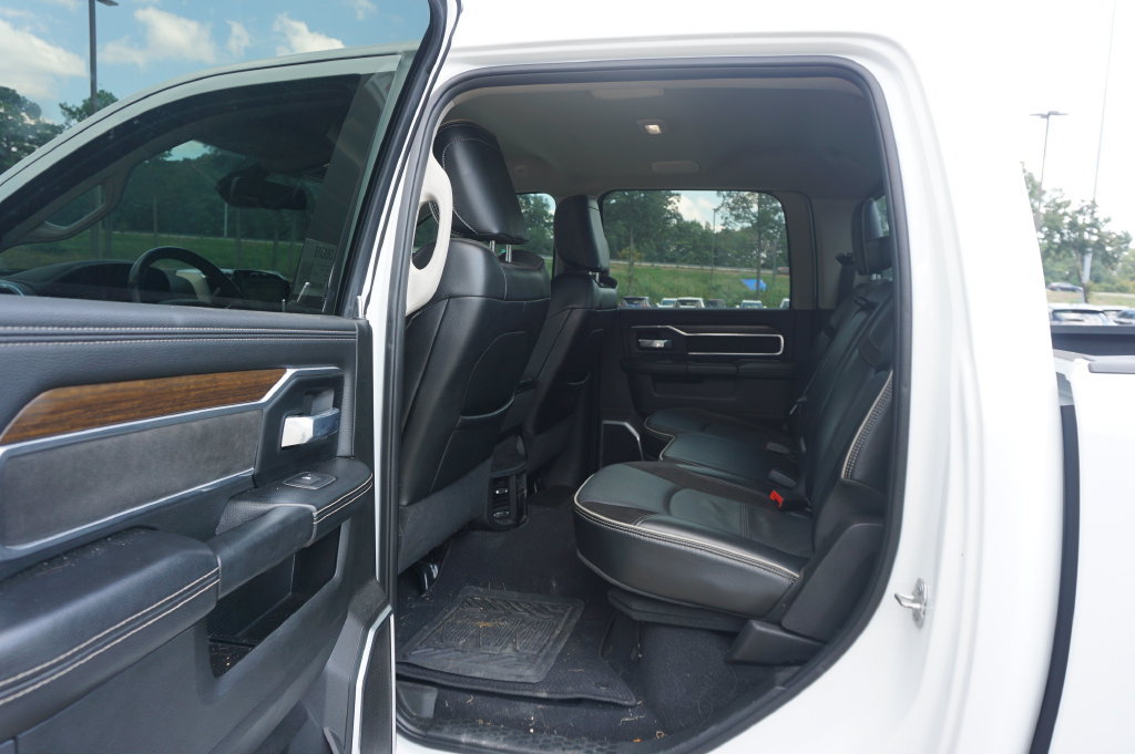 Used 2024 RAM 2500 Laramie AWD/4WD image 16