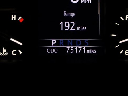 Used 2019 Toyota Tundra Platinum image 38