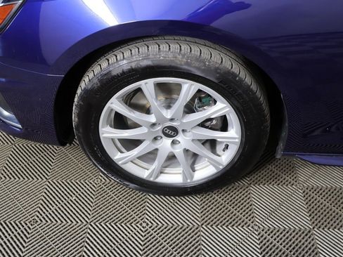 Used 2023 Audi A4 2.0T Premium w/ Convenience Package AWD/4WD image 19