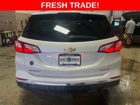 Used 2019 Chevrolet Equinox Premier w/ LPO, Cargo Package FWD image 4