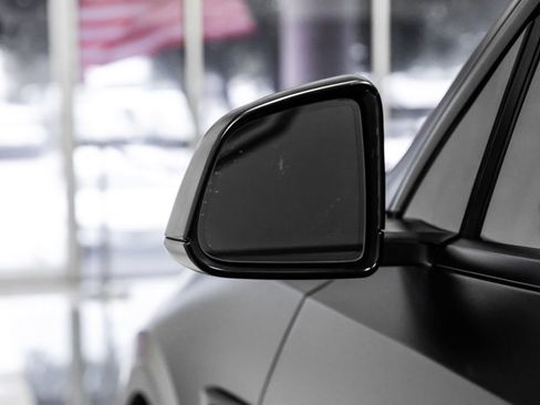 Used 2022 Tesla Model Y Performance AWD/4WD image 42