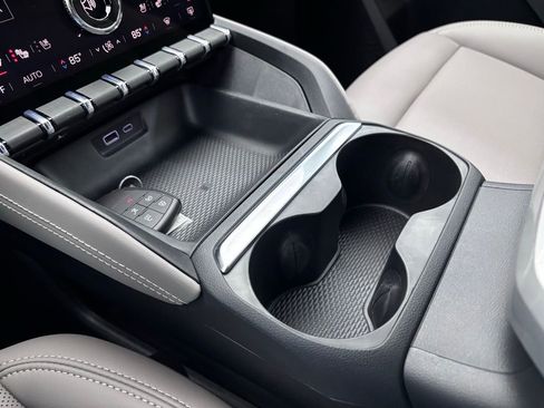 New 2026 GMC Terrain Elevation w/ Elevation Premium Package image 28