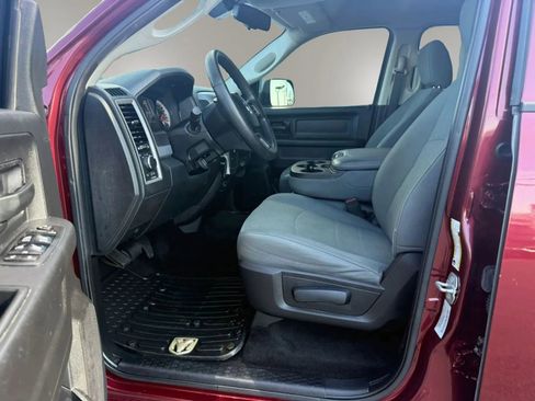 Used 2016 RAM 2500 Tradesman w/ Chrome Appearance Group AWD/4WD image 14