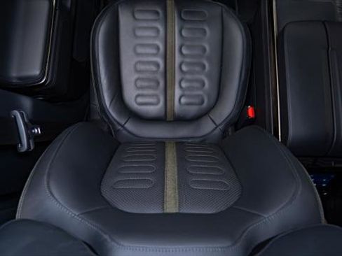 Used 2022 Rivian R1T Adventure image 37