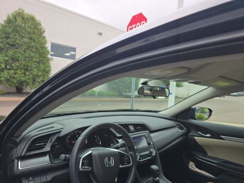 Used 2016 Honda Civic LX image 5