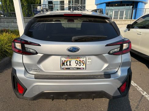Used 2024 Subaru Crosstrek 2.0i Premium AWD/4WD image 5