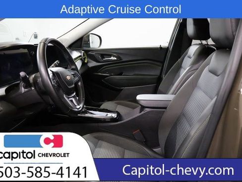 Used 2024 Chevrolet Trax LT w/ Driver Confidence Package image 13