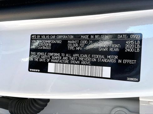 Used 2023 Volvo XC40 B4 Ultimate FWD image 21