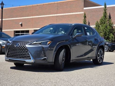 New 2026 Lexus UX 300h AWD image 21