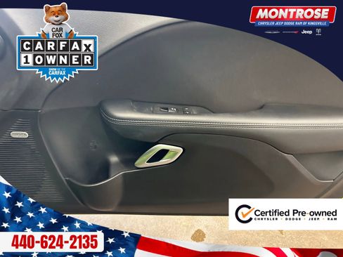 Used 2023 Dodge Challenger SXT w/ Blacktop Package image 25