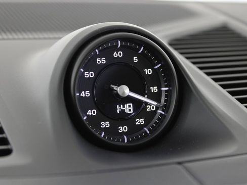 New 2026 Porsche Cayenne Coupe image 27