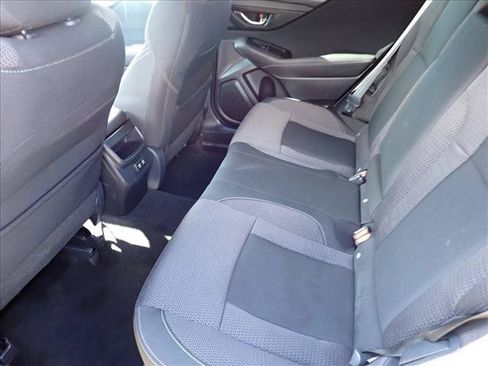 Used 2020 Subaru Outback Premium AWD/4WD image 9